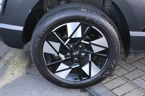 DG75VXA Hyundai Kona 1.6 Hybrid 138 Advance 5dr DCT Thumbnail #5
