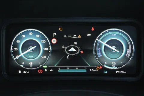 EN21XCA Hyundai Kona 1.6 GDi Hybrid Premium 5dr DCT Thumbnail #21