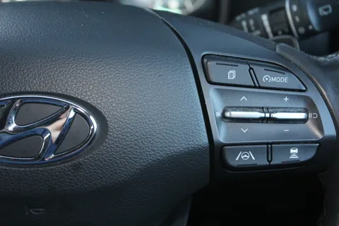 EN21XCA Hyundai Kona 1.6 GDi Hybrid Premium 5dr DCT Thumbnail #23