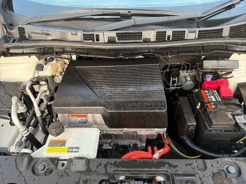 HN71LUR Nissan LEAF 160kW e+ Tekna 62kWh 5dr Auto Thumbnail #10