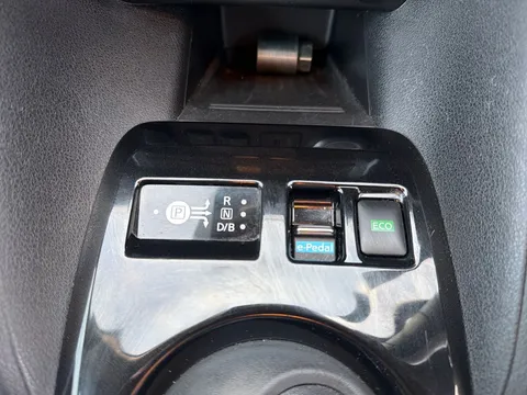HN71LUR Nissan LEAF 160kW e+ Tekna 62kWh 5dr Auto Thumbnail #25