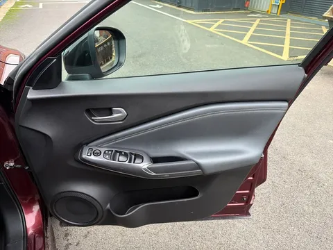 EO21AKJ Nissan Juke 1.0 DiG-T 114 N-Connecta 5dr Thumbnail #18