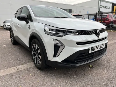 BD74XZZ Renault Captur 1.6 E-Tech Full Hybrid 145 Evolution 5dr Auto Thumbnail #24