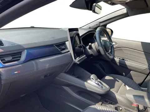 HK74PVP Renault Symbioz 1.6 E-Tech FHEV 145 Techno Esprit Alpine 5dr Auto Thumbnail #4