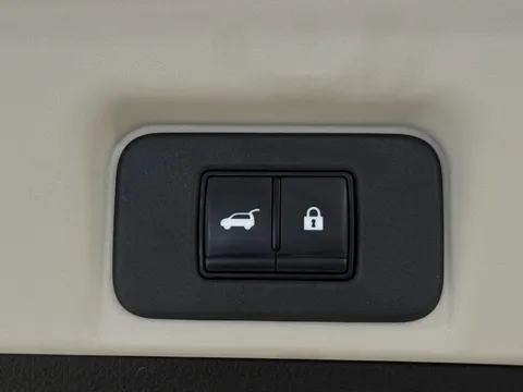 DL25UGK Nissan ARIYA 178kW Evolve 87kWh 22kWCh 5dr Auto Thumbnail #12