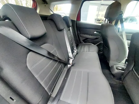 DS20HGC Dacia Duster 1.3 TCe 130 Prestige 5dr Thumbnail #22