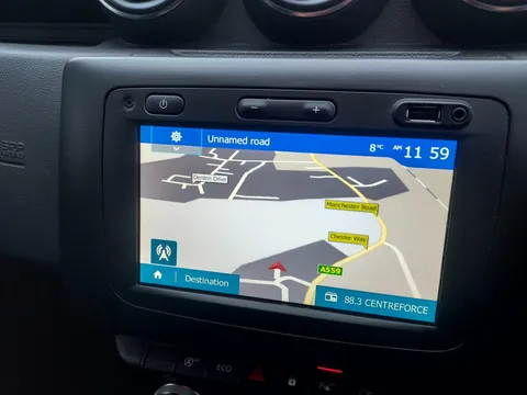 DS20HGC Dacia Duster 1.3 TCe 130 Prestige 5dr Thumbnail #27