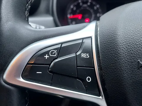 DS20HGC Dacia Duster 1.3 TCe 130 Prestige 5dr Thumbnail #28