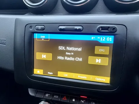 DS20HGC Dacia Duster 1.3 TCe 130 Prestige 5dr Thumbnail #32