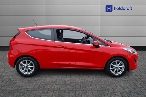 DP67SVT Ford Fiesta 1.0 EcoBoost Zetec 3dr Thumbnail #6