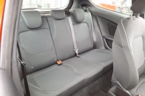 DP67SVT Ford Fiesta 1.0 EcoBoost Zetec 3dr Thumbnail #10