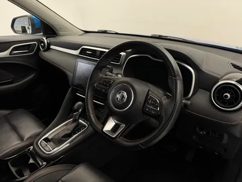 YE70YRN Mg Motor Uk Zs 1.0T GDi Exclusive 5dr DCT Thumbnail #9