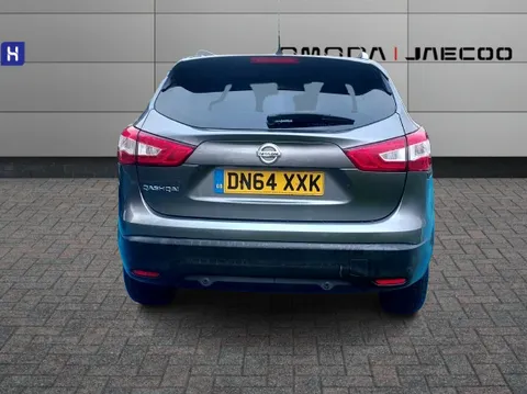 DN64XXK Nissan Qashqai 1.2 DiG-T N-Tec+ 5dr Thumbnail #7