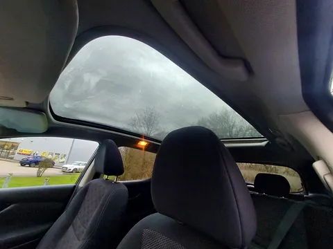 DN64XXK Nissan Qashqai 1.2 DiG-T N-Tec+ 5dr Thumbnail #11