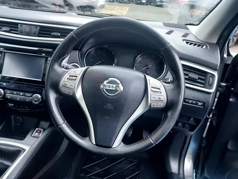 DN64XXK Nissan Qashqai 1.2 DiG-T N-Tec+ 5dr Thumbnail #19