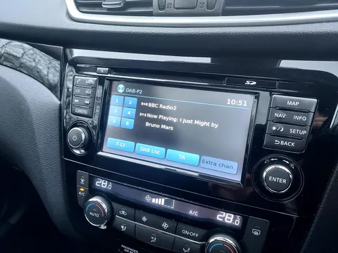 DN64XXK Nissan Qashqai 1.2 DiG-T N-Tec+ 5dr Thumbnail #28