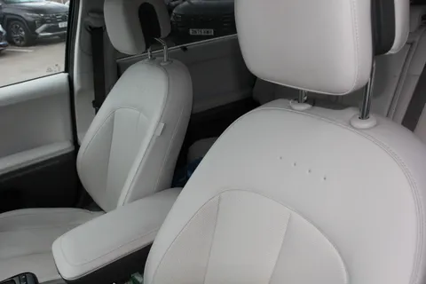 DG25CCK Hyundai Ioniq 5 239kW Ultimate 84 kWh 5dr AWD Auto Thumbnail #7