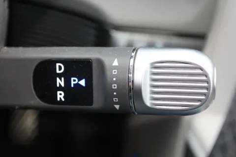 DG25CCK Hyundai Ioniq 5 239kW Ultimate 84 kWh 5dr AWD Auto Thumbnail #26