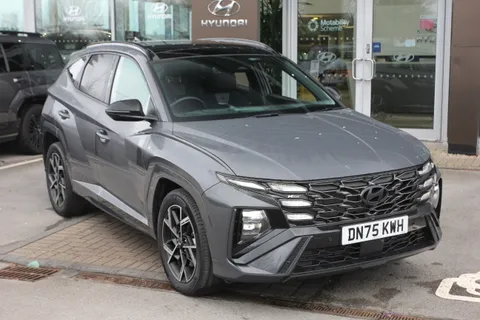 DN75KWH Hyundai Tucson 1.6T Plug-in Hybrid N Line S 5dr Auto Thumbnail #2