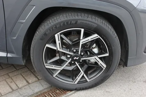 DN75KWH Hyundai Tucson 1.6T Plug-in Hybrid N Line S 5dr Auto Thumbnail #7