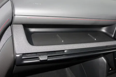 DN75KWH Hyundai Tucson 1.6T Plug-in Hybrid N Line S 5dr Auto Thumbnail #11