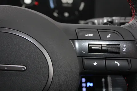 DN75KWH Hyundai Tucson 1.6T Plug-in Hybrid N Line S 5dr Auto Thumbnail #26