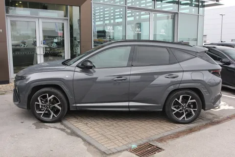 DN75KWH Hyundai Tucson 1.6T Plug-in Hybrid N Line S 5dr Auto Thumbnail #40