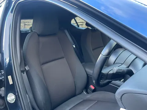 MJ71JHZ Mazda Mazda3 2.0 e-Skyactiv G MHEV SE-L 5dr Thumbnail #6