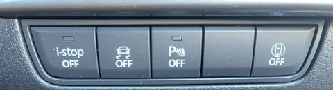 MJ71JHZ Mazda Mazda3 2.0 e-Skyactiv G MHEV SE-L 5dr Thumbnail #9