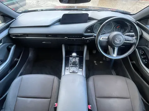 MJ71JHZ Mazda Mazda3 2.0 e-Skyactiv G MHEV SE-L 5dr Thumbnail #26