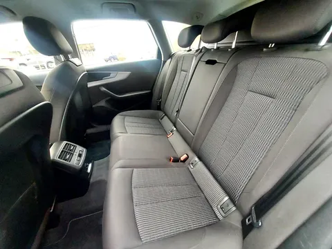 SG20RVT Audi A4 35 TDI SE 5dr S Tronic Thumbnail #10