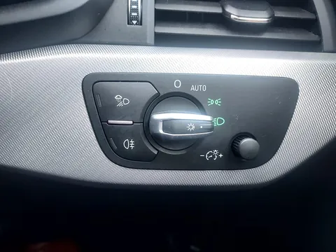 SG20RVT Audi A4 35 TDI SE 5dr S Tronic Thumbnail #24