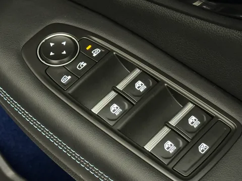 DS75LYC Renault Megane E-Tech EV60 160kW Techno Esprit Alpine 60kWh 5dr Auto Thumbnail #17