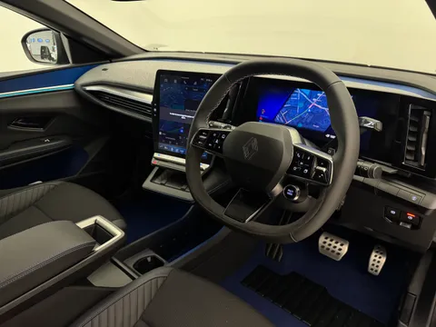 DS75LYC Renault Megane E-Tech EV60 160kW Techno Esprit Alpine 60kWh 5dr Auto Thumbnail #19