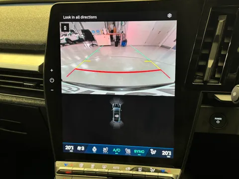 DS75LYC Renault Megane E-Tech EV60 160kW Techno Esprit Alpine 60kWh 5dr Auto Thumbnail #25