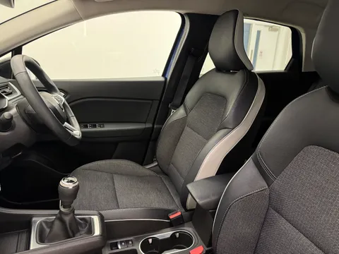 SH72HPL Renault Captur 1.0 TCE 90 Techno 5dr Thumbnail #13