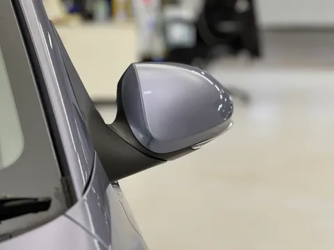 DU24AUK Hyundai i10 1.2 Premium 5dr Auto [Nav] Thumbnail #30