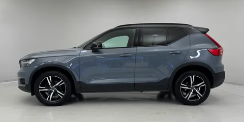 DN71HWH Volvo XC40 1.5 T3 [163] R DESIGN 5dr Thumbnail #3