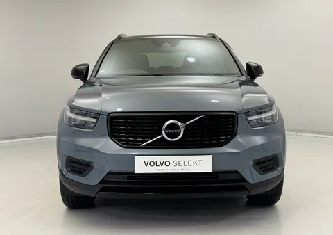 DN71HWH Volvo XC40 1.5 T3 [163] R DESIGN 5dr Thumbnail #4