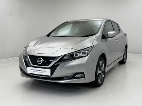 NL71ZKW Nissan LEAF 160kW e+ Tekna 62kWh 5dr Auto Thumbnail #5