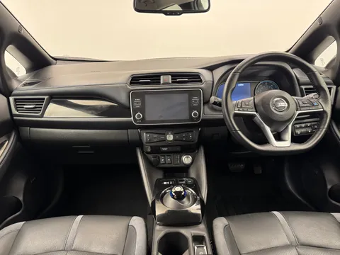 NL71ZKW Nissan LEAF 160kW e+ Tekna 62kWh 5dr Auto Thumbnail #3