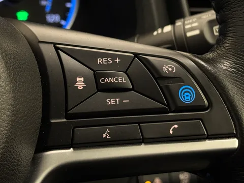 NL71ZKW Nissan LEAF 160kW e+ Tekna 62kWh 5dr Auto Thumbnail #25