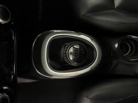 16 of 34 for Nissan Juke 1.5 dCi Tekna 5dr