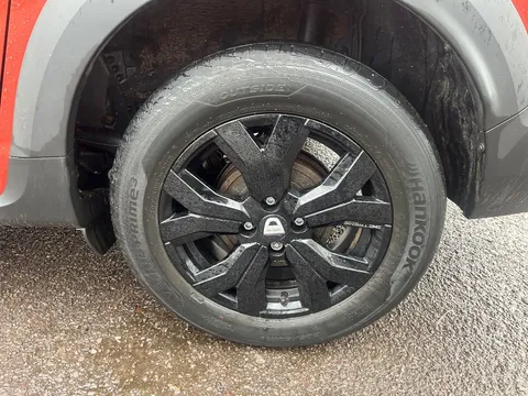 32 of 33 for Dacia Jogger 1.0 TCe Extreme SE 5dr