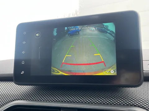 26 of 33 for Dacia Jogger 1.0 TCe Extreme SE 5dr