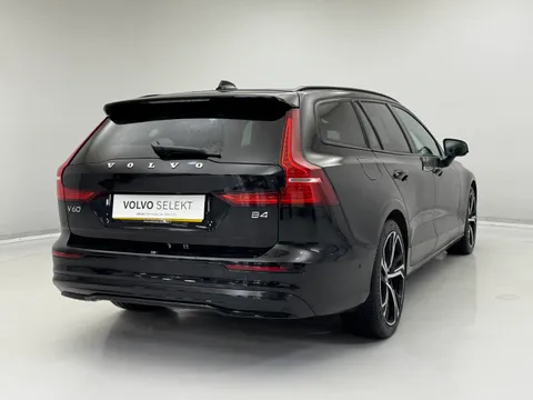 RF74AZW Volvo V60 2.0 B4P Ultra Dark 5dr Auto Thumbnail #7