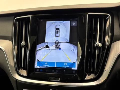 RF74AZW Volvo V60 2.0 B4P Ultra Dark 5dr Auto Thumbnail #27