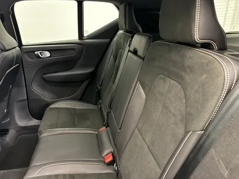 YY71LFL Volvo XC40 1.5 T3 [163] R DESIGN 5dr Thumbnail #11