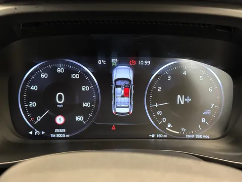 YY71LFL Volvo XC40 1.5 T3 [163] R DESIGN 5dr Thumbnail #26