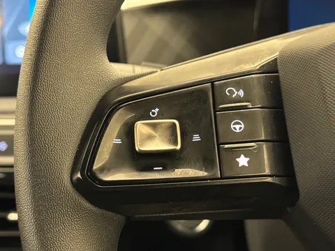 DU75NLF Mg Motor Uk Mg3 1.5 Hybrid SE 5dr Auto Thumbnail #20